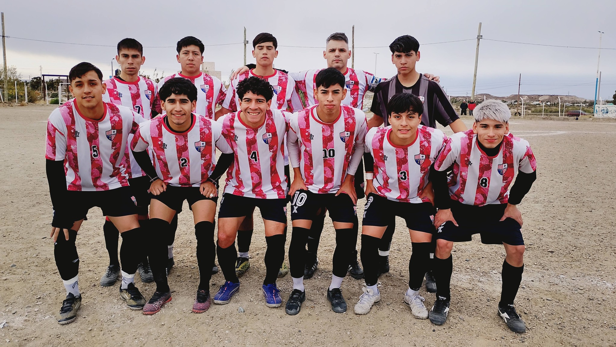 Oeste Jrs se quedó con el duelo de líderes