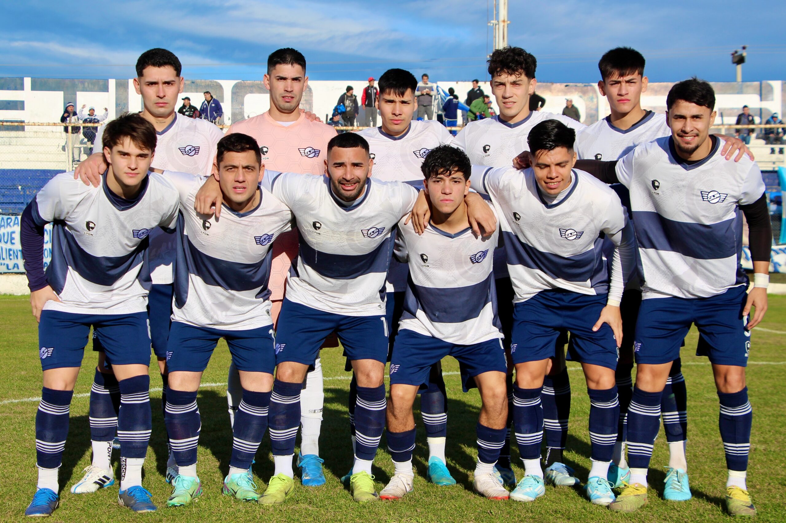 Jorge Newbery volvió a lo más alto de la Primera A